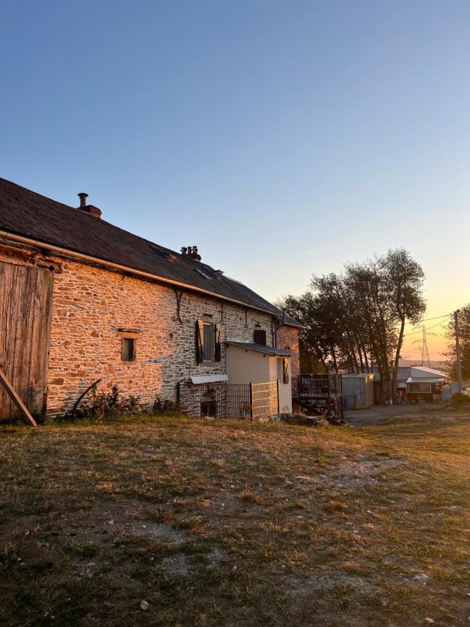 Tout Au Bout Du Chemin Hotel Réquista Eksteriør billede